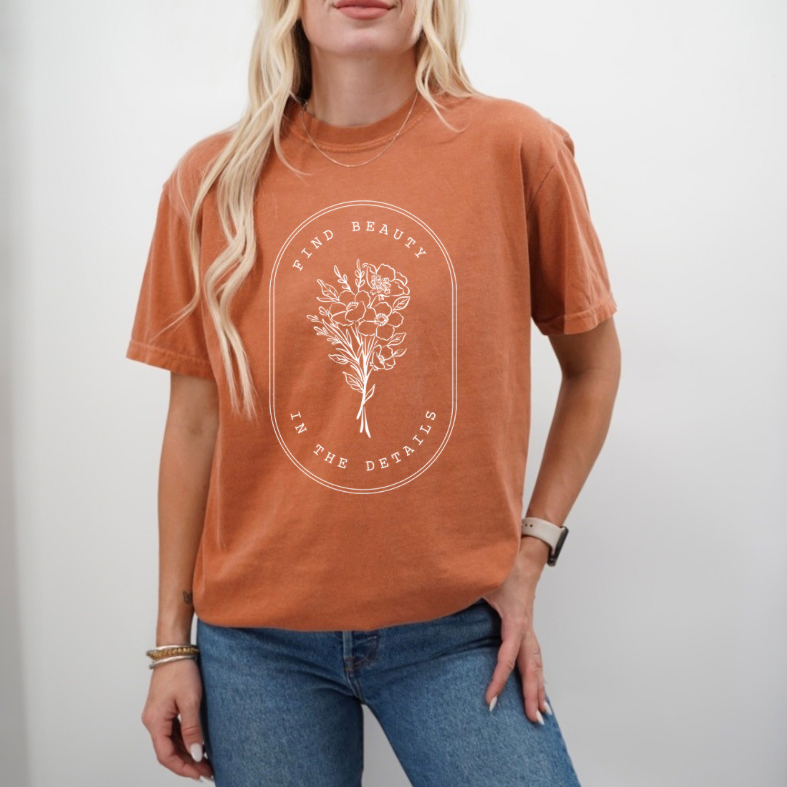 Find Beauty In The Details Tee