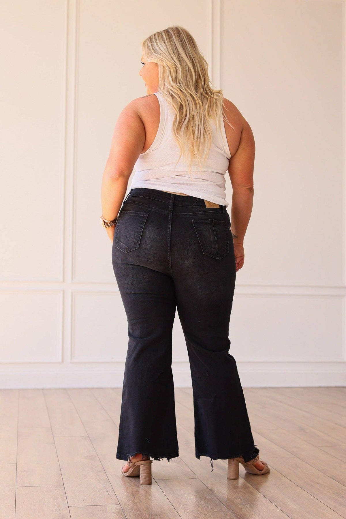 The Dixie Midrise Black Wash Jeans
