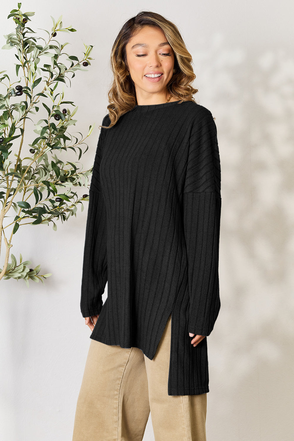 The Ribbed Round Neck Long Sleeve Slit Top