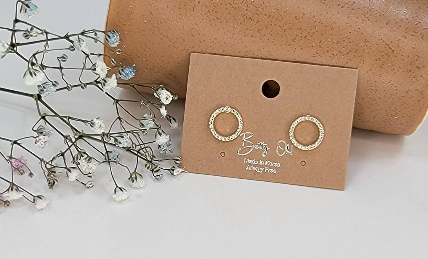 The Rhea Circle Earrings