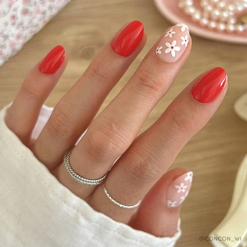 Red Blossom Press-On Nails Short Oval