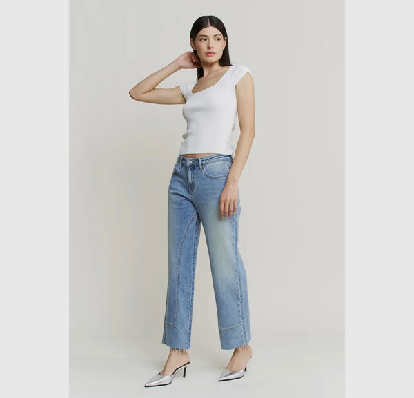 Mid-Rise Ankle Straight Jeans