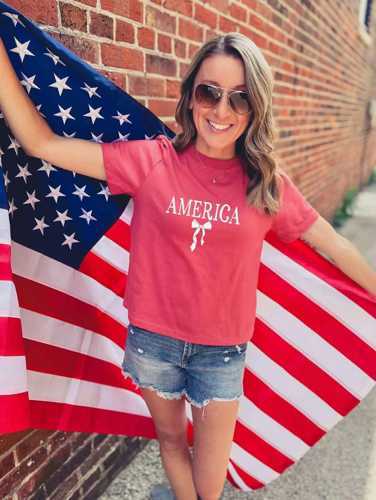 America Bow Mid-Length Tee