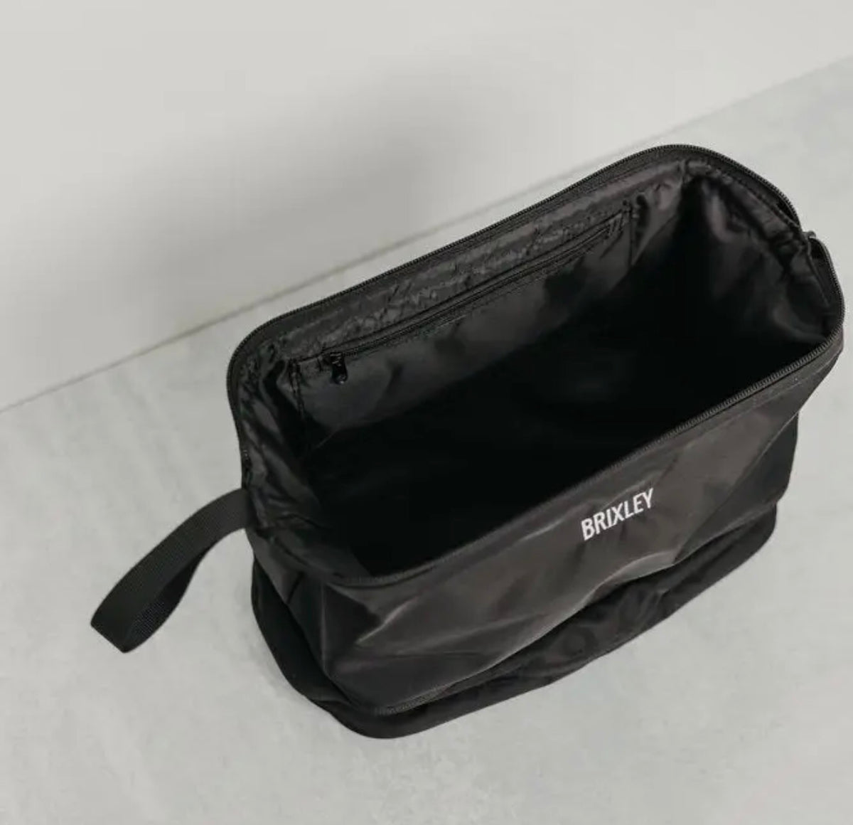 Brixley Makeup Bag