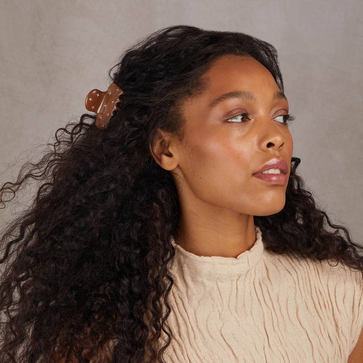 Recycled Plastic Rhinestone Puffy Claw Clip