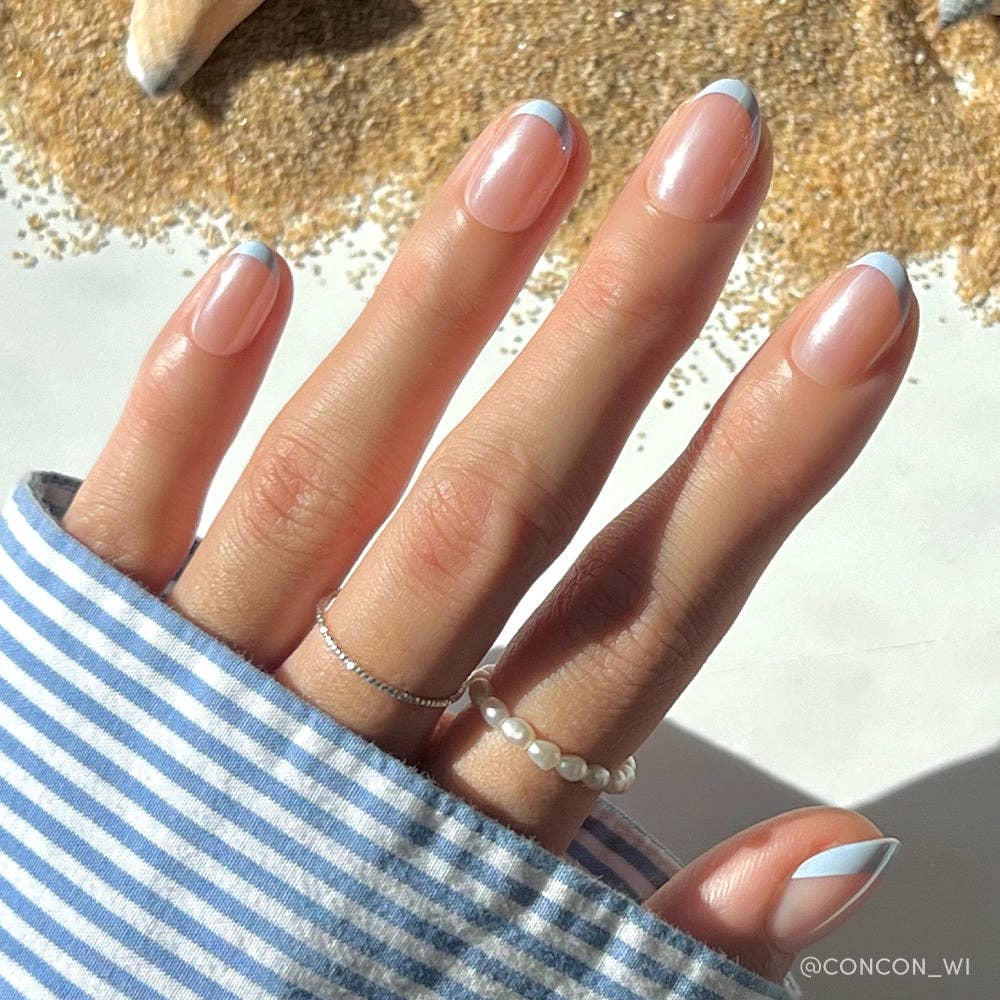 Into Blue Press-On Nails