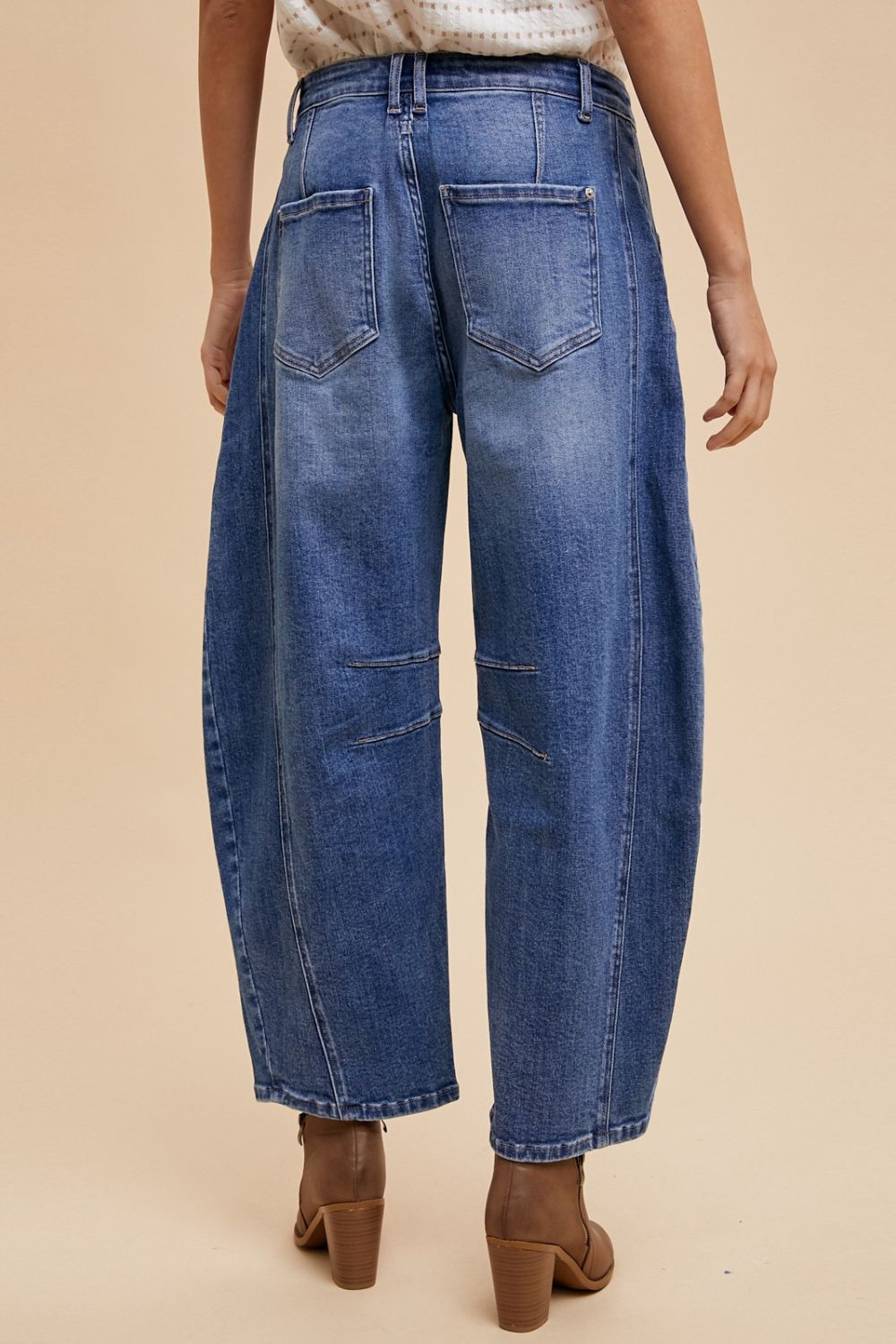 Mary Mid Rise Barrel Leg Jeans with Pockets