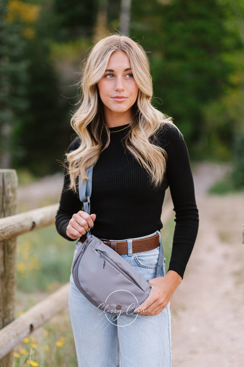 Margot Moon Belt Bag in Grey