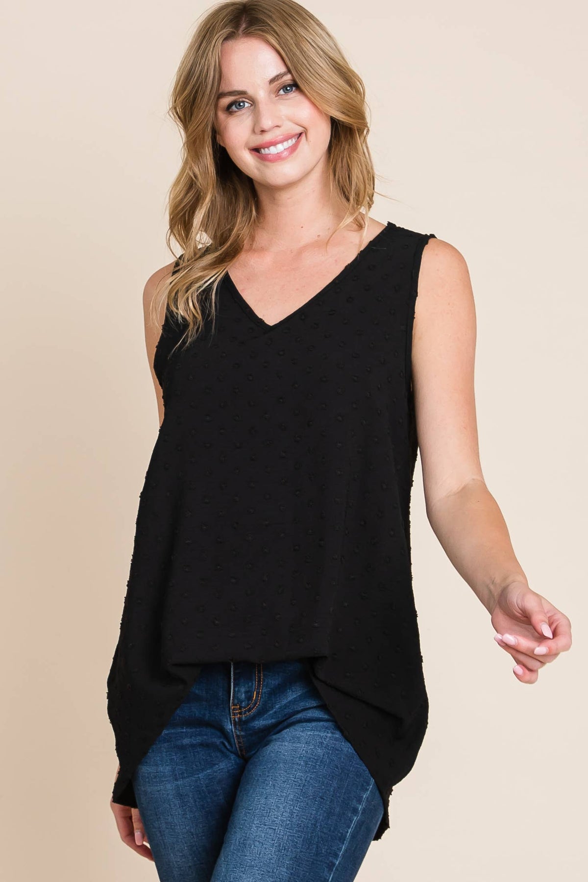 The Relaxed Dot Textured Tank
