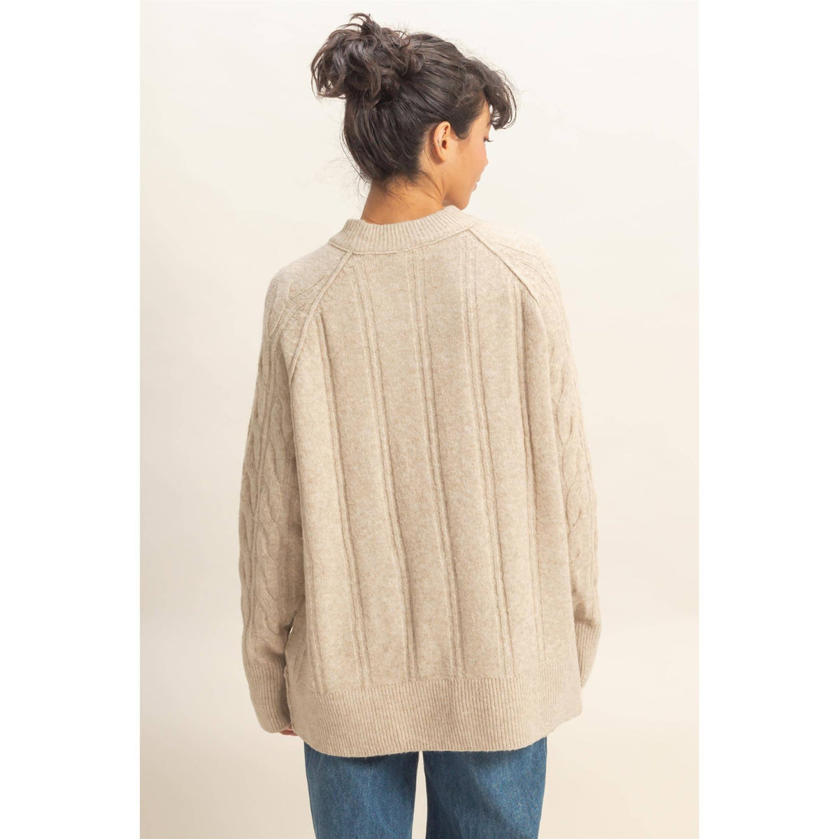 Crew Neck Cable Knit Sweater Pullover