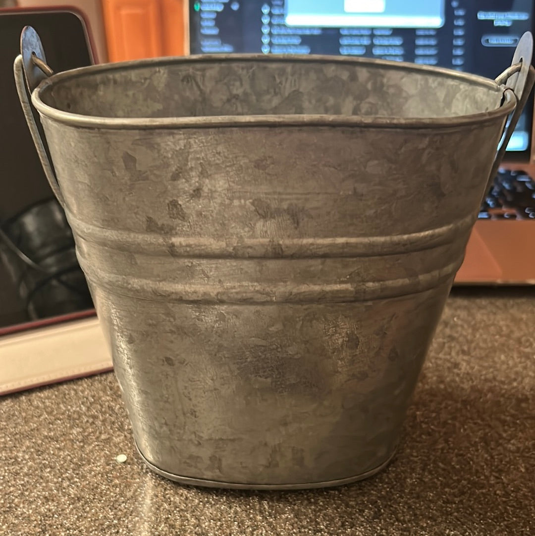 Tin Bucket