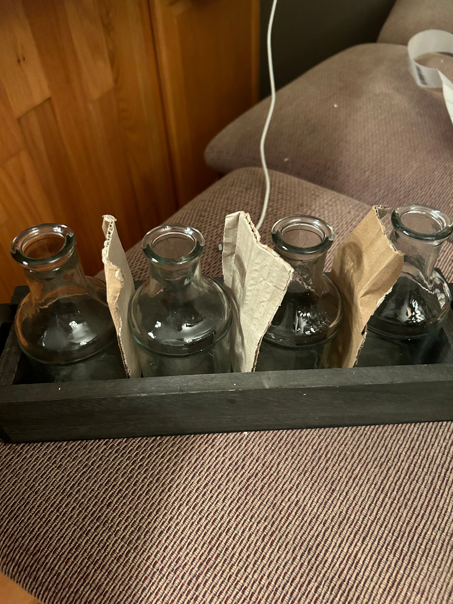 4 Glass Bottle Box