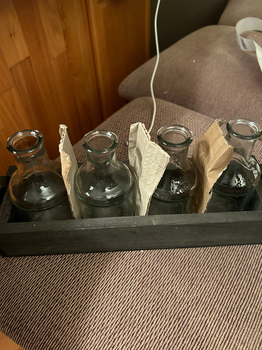 4 Glass Bottle Box